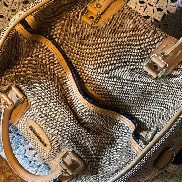 Saks Fifth Avenue Travel Bag - Picture 1 of 3